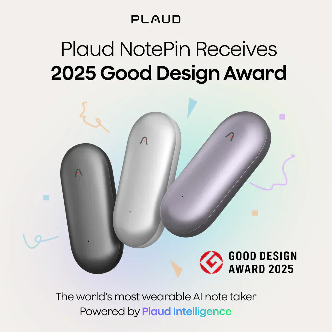 Three Plaud NotePin devices in dark gray, silver, and light purple, awarded the 2025 Good Design Award.