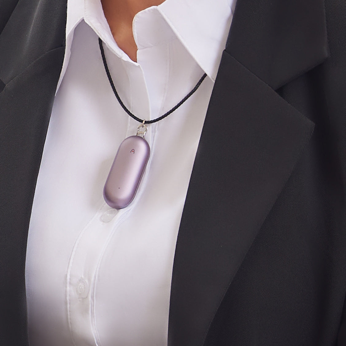 PLAUD NotePin: Your Wearable AI Memory Capsule